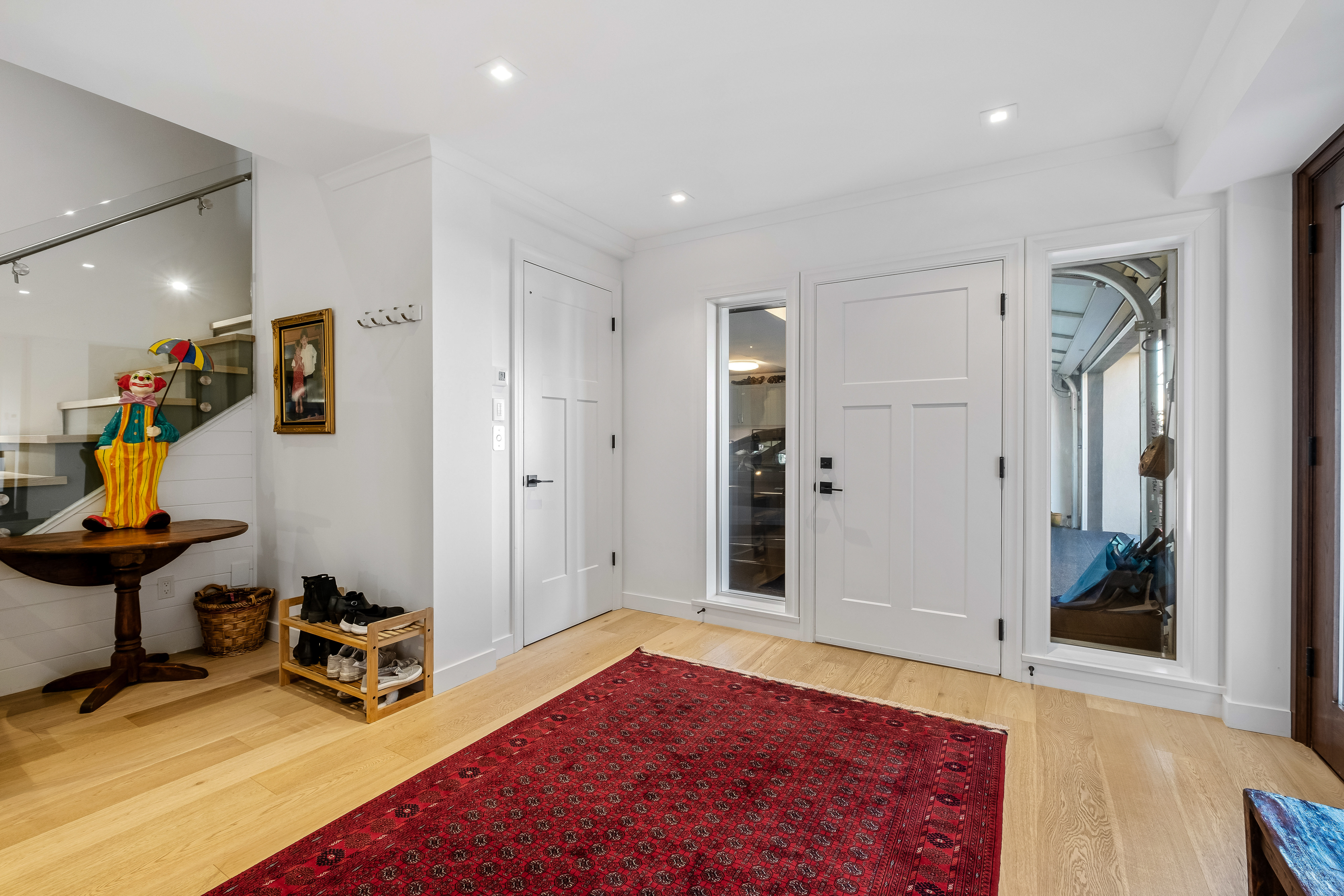 15046 Buena Vista Avenue